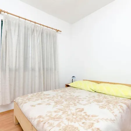 Apartments Katja Trogir Exterior photo